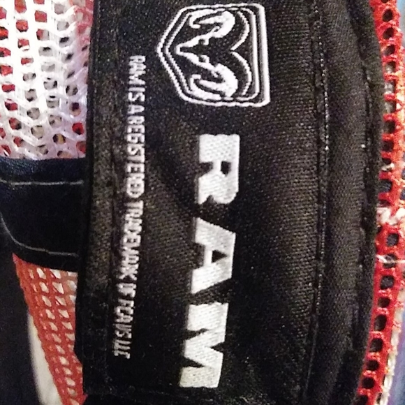 Dodge Ram Camo/USA flag adjustable baseball cap - Picture 6 of 7